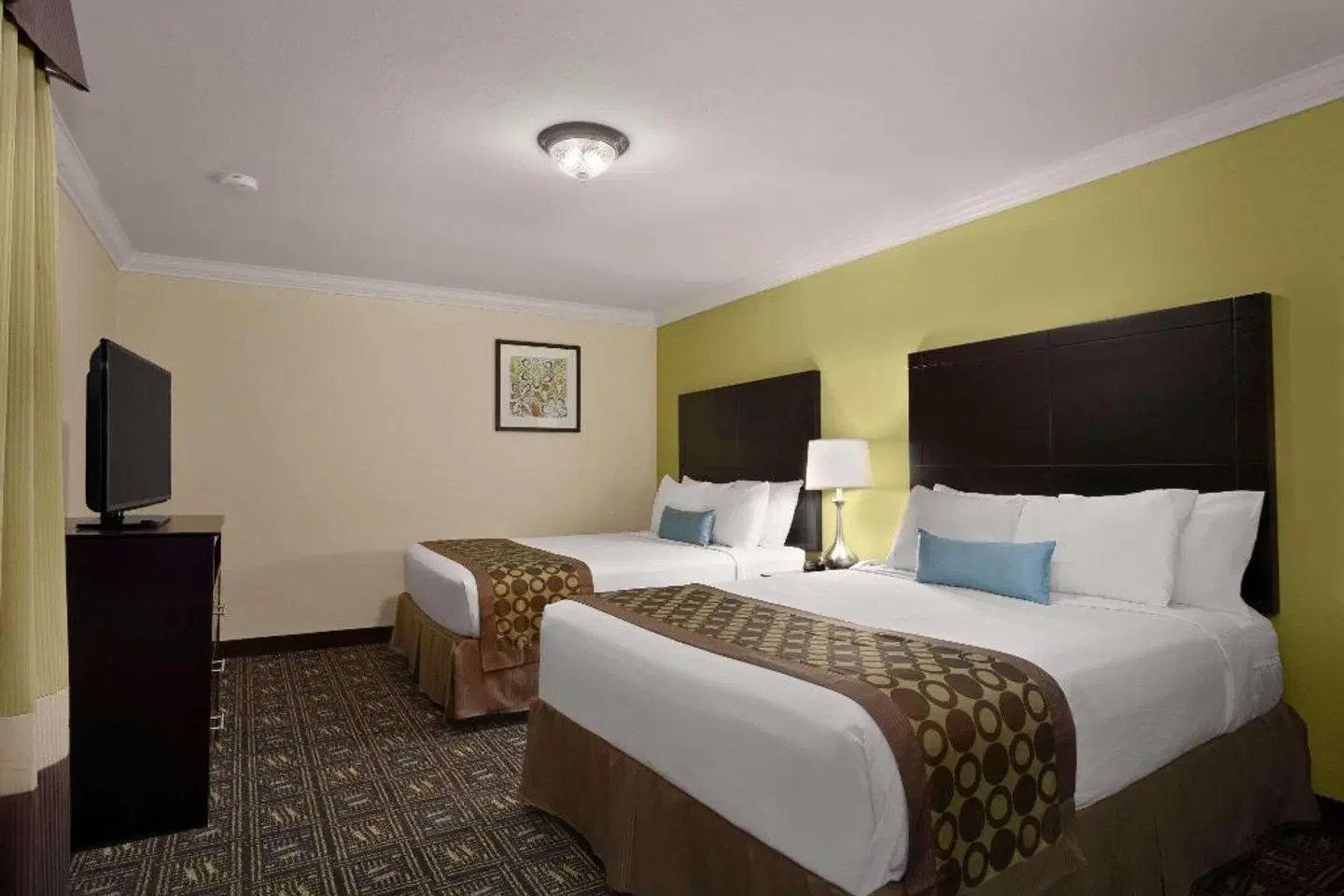 Ramada by Wyndham Anaheim Maingate North ROOM_EXAMPLE
