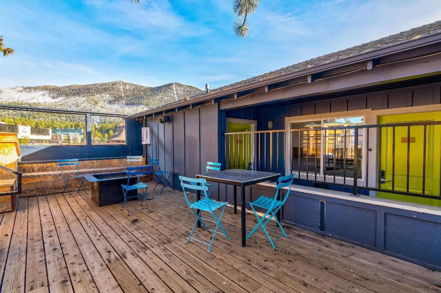 Basecamp Hotel Terrasse