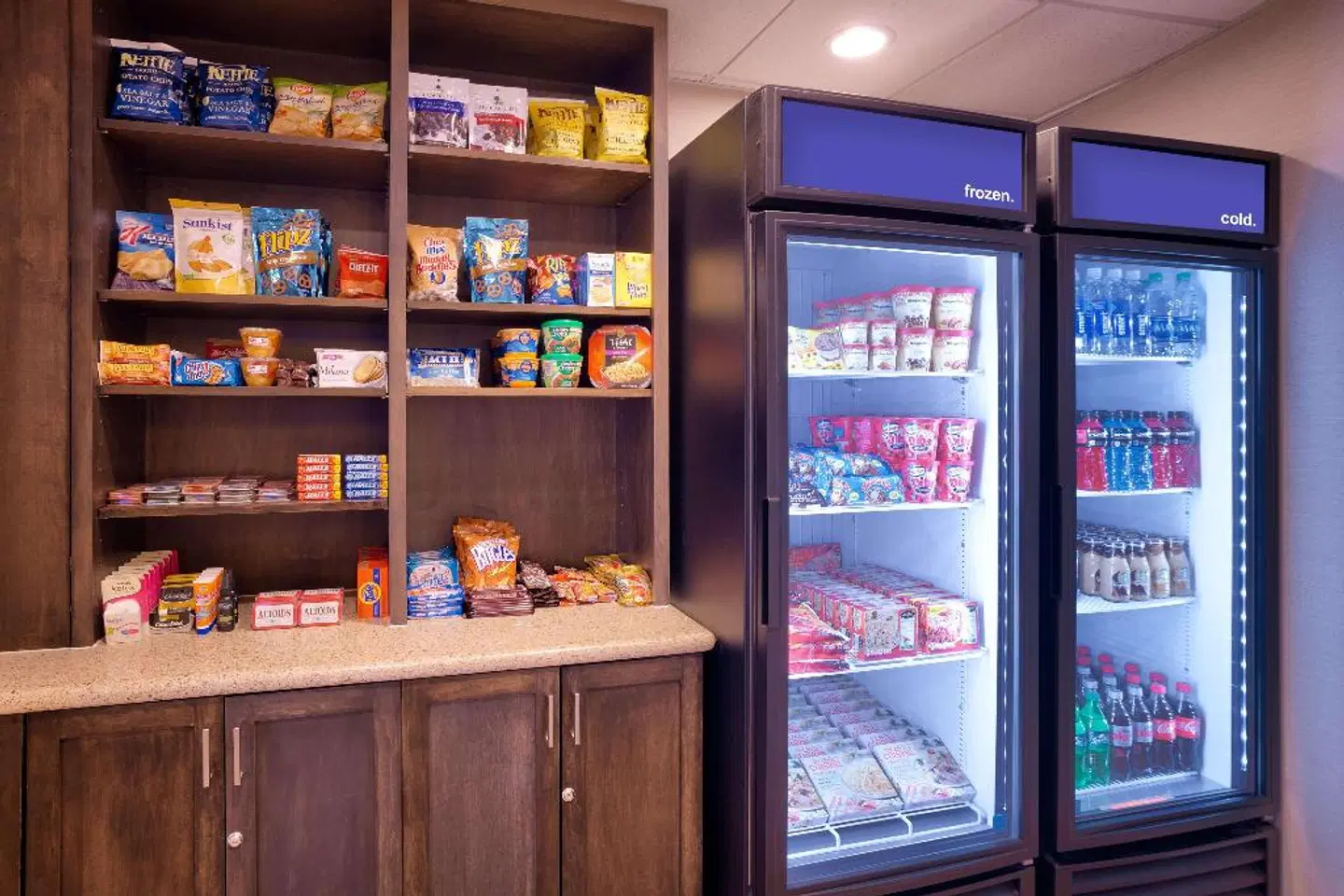 Hampton Inn Irvine East - Lake Forest Bar