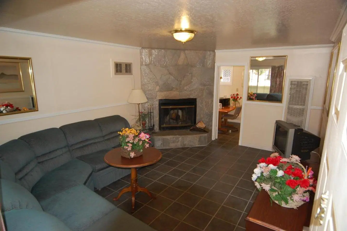 Econo Lodge Inn & Suites Heavenly Village Area LOUNGE_LOBBY