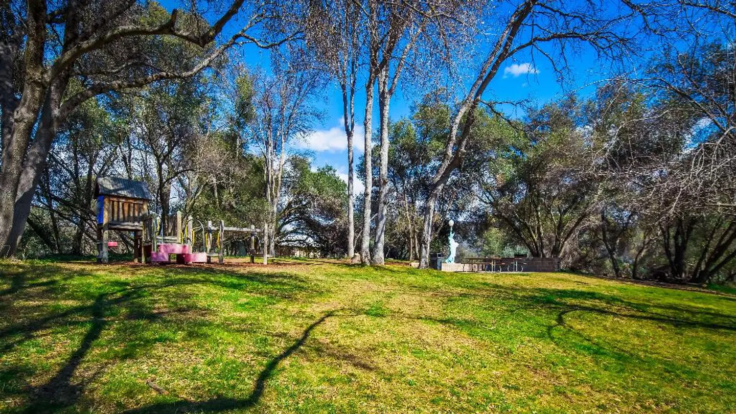 Best Western Plus Yosemite Gateway Inn Garten