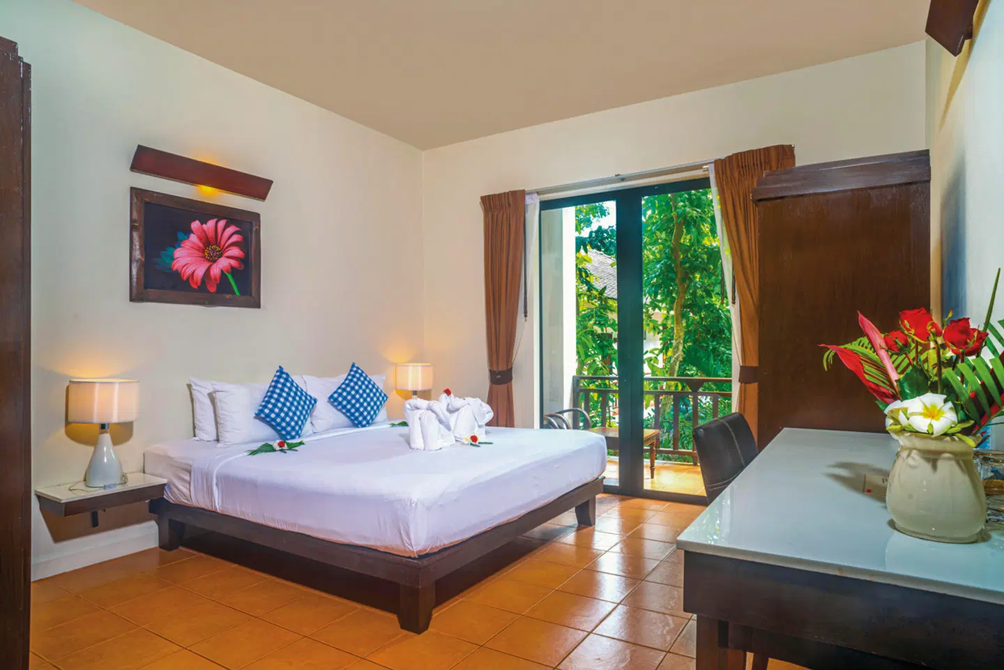 The Hive Hotel ROOM_EXAMPLE