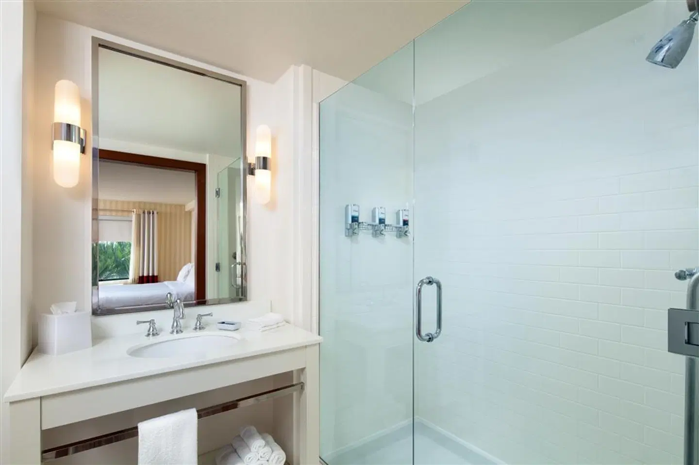 Four Points by Sheraton, Ontario-Rancho Cucamonga Badezimmer