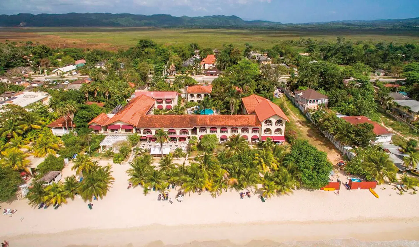 Charela Inn Hotel EXTERIOR