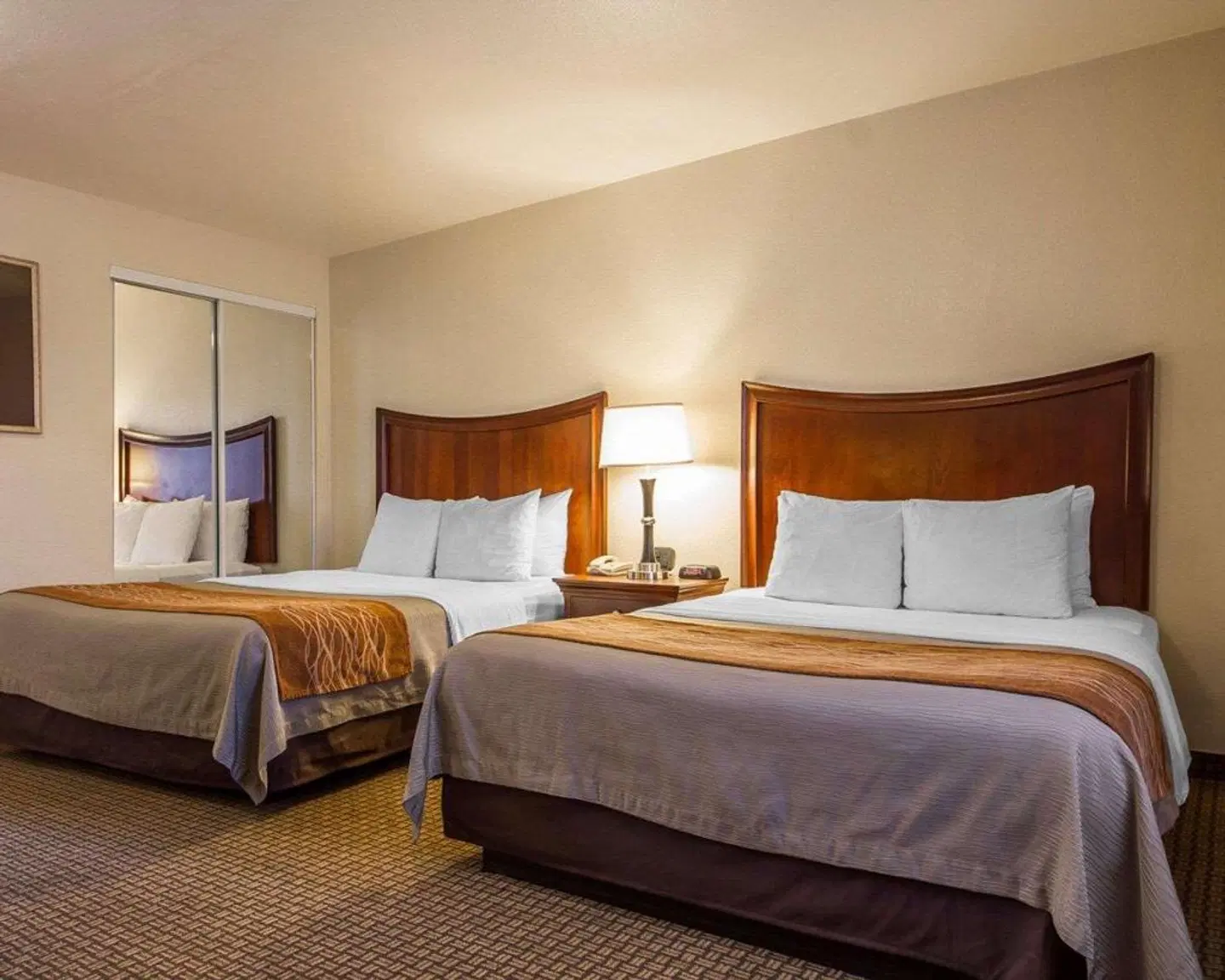 BLU Pacific Hotel ROOM_EXAMPLE