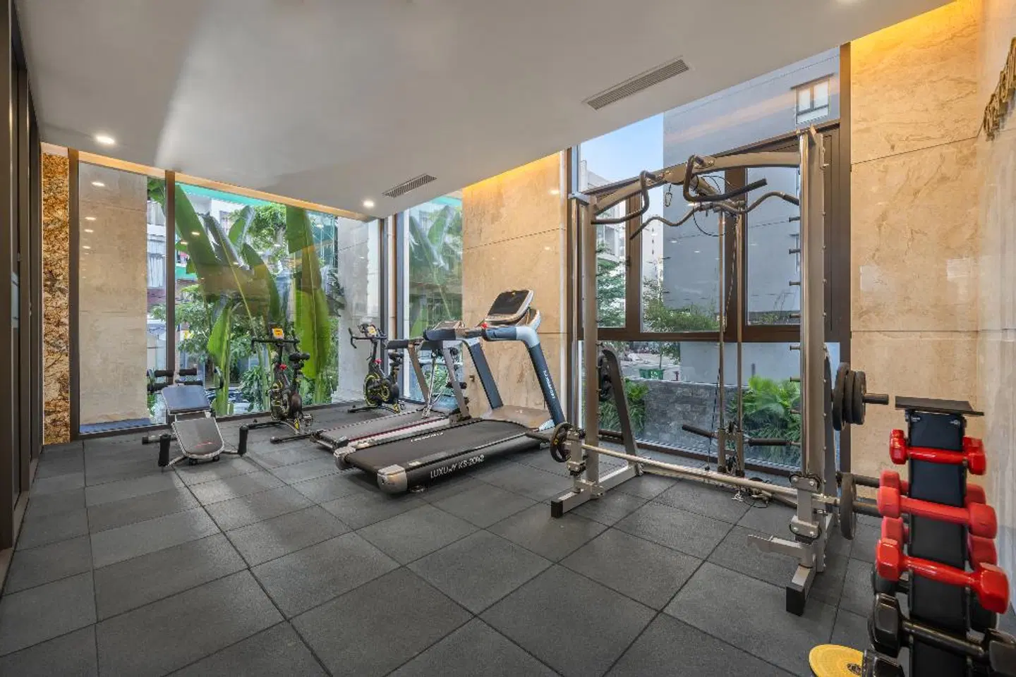 Golden Lotus Hotel SPORTS_AND_LEISURE