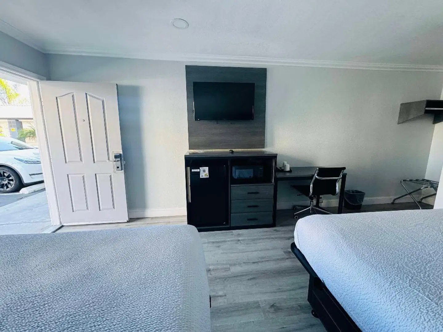 SureStay by Best Western Fresno Central ROOM_EXAMPLE