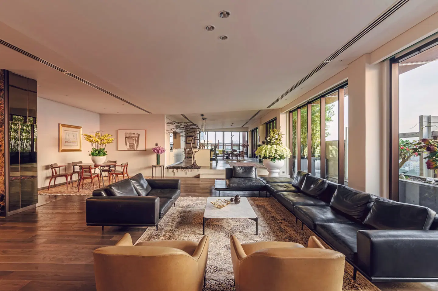 SILA Urban Living Bar