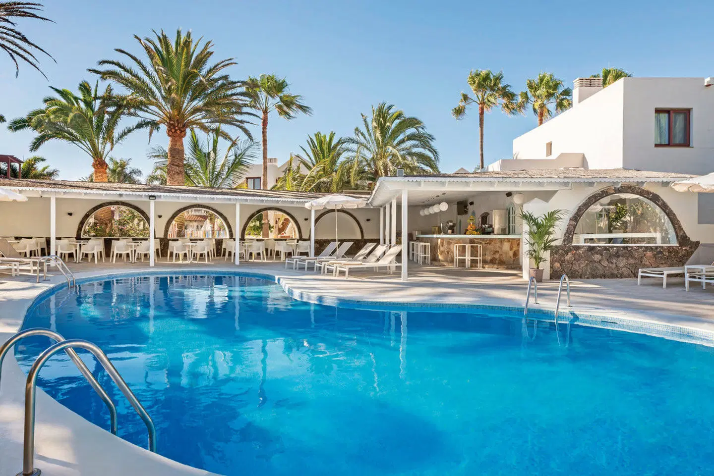Alua Suites Fuerteventura OUTDOOR_POOL