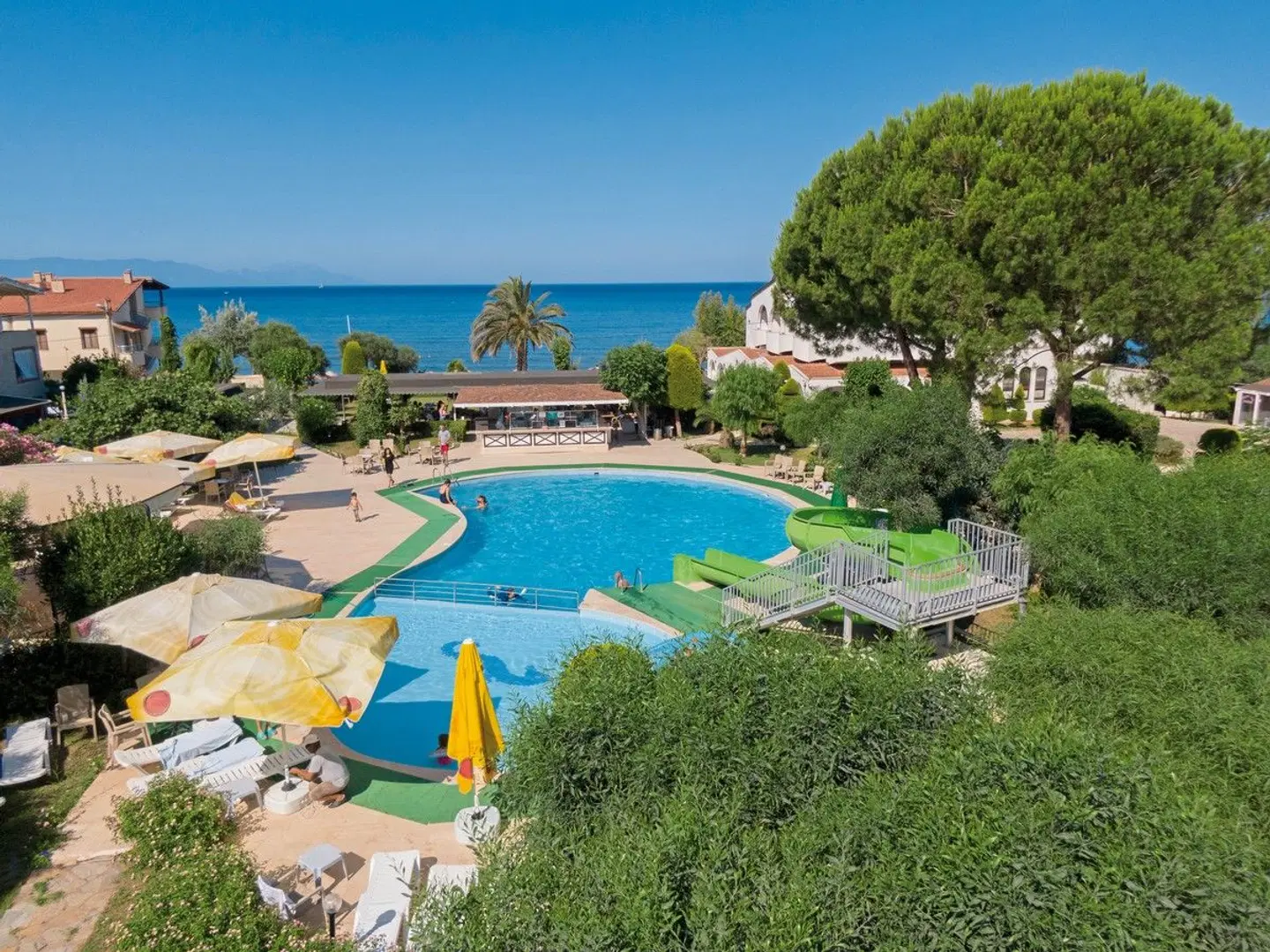 Dogan Paradise Beach Hotel OUTDOOR_POOL