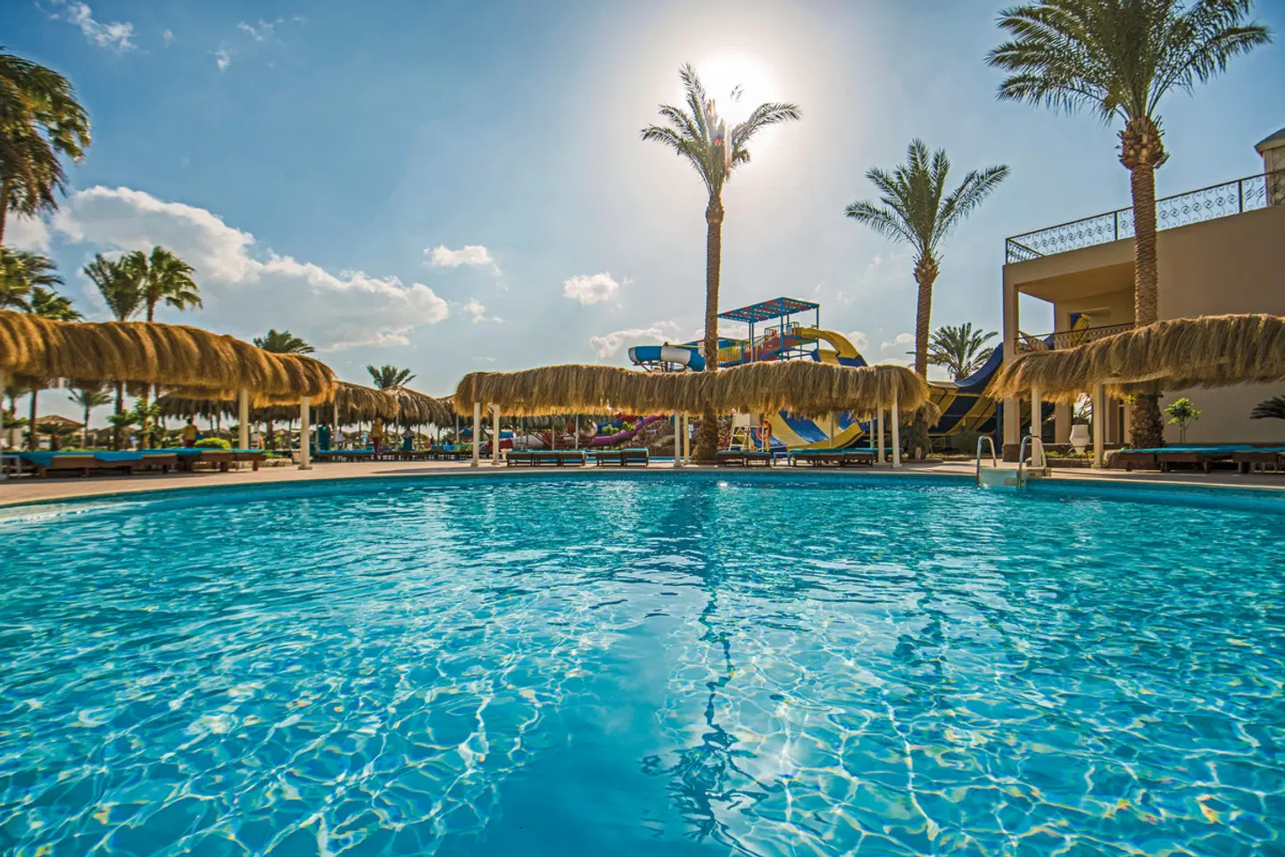 SUNRISE Aqua Joy Resort OUTDOOR_POOL