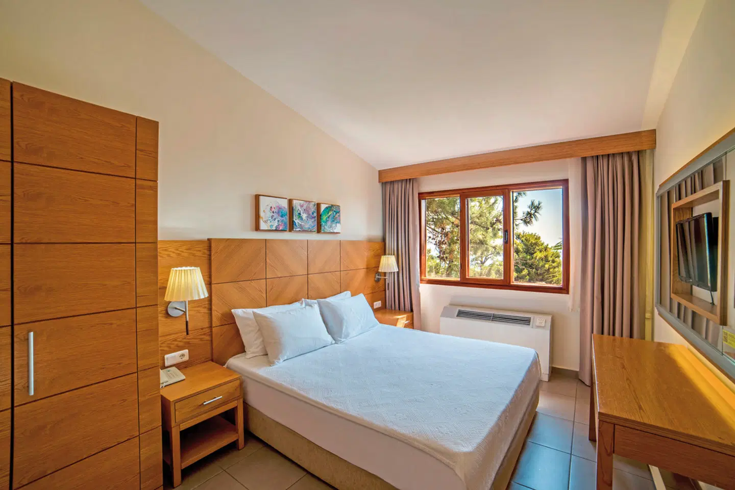 Pine Bay Holiday Resort ROOM_EXAMPLE