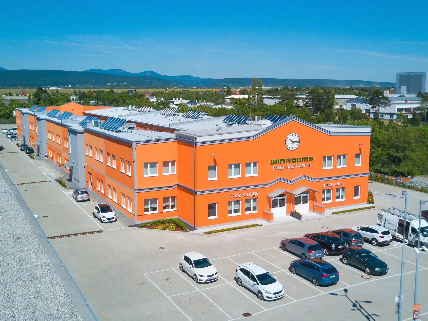 Winrooms & Apartments EXTERIOR