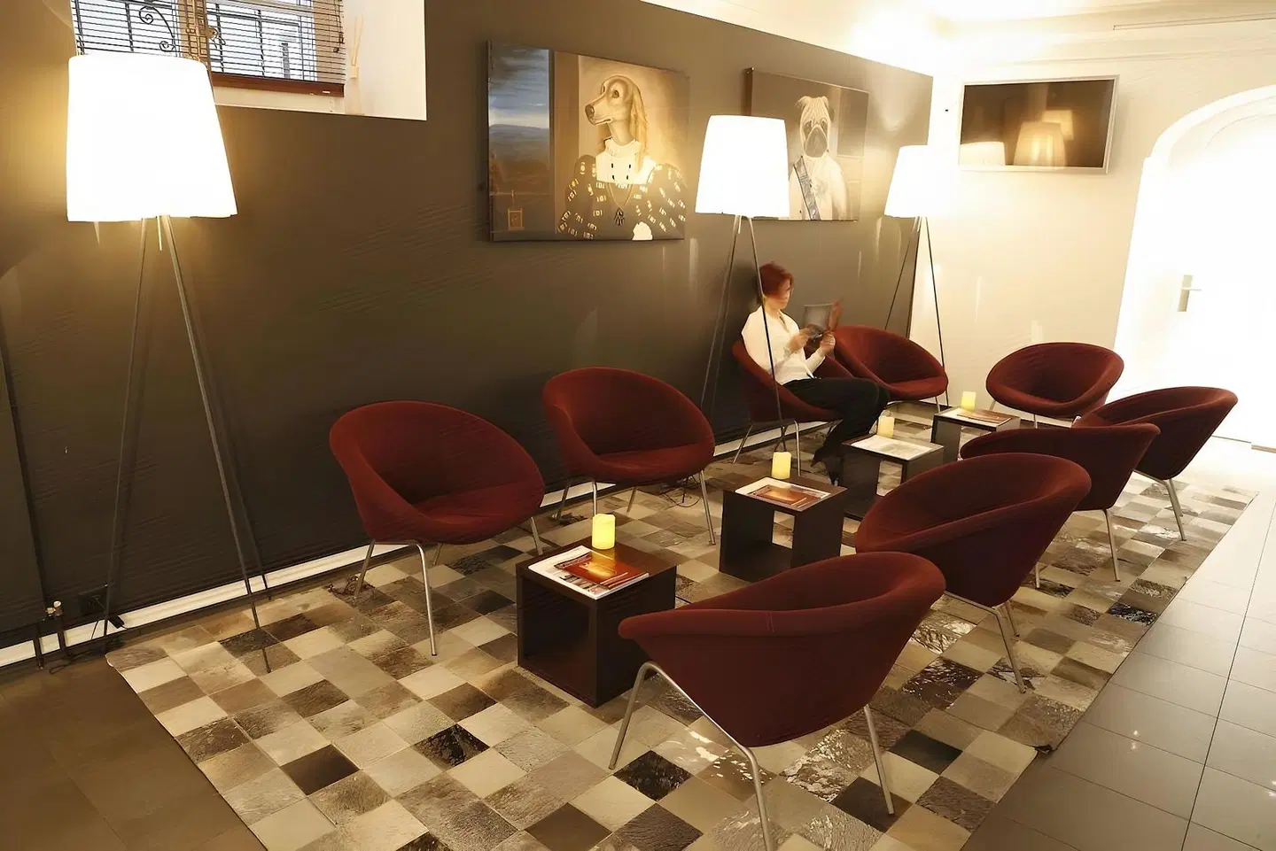 Zum weißen Kreuz LOUNGE_LOBBY