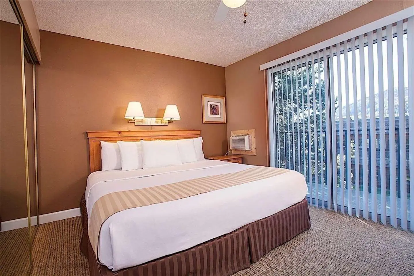 The Fold Hotel Steamboat Springs ROOM_EXAMPLE