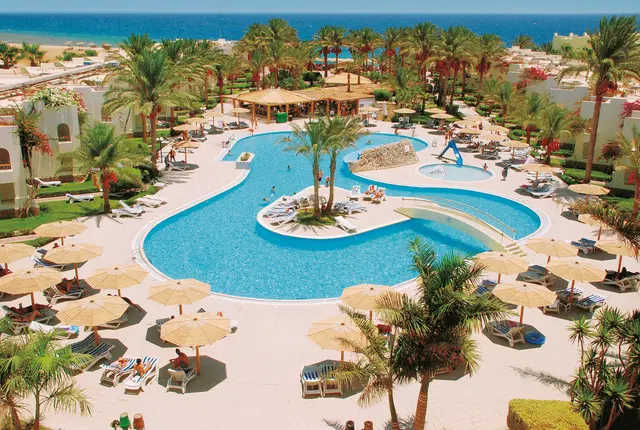 Palm Beach Resort OUTDOOR_POOL