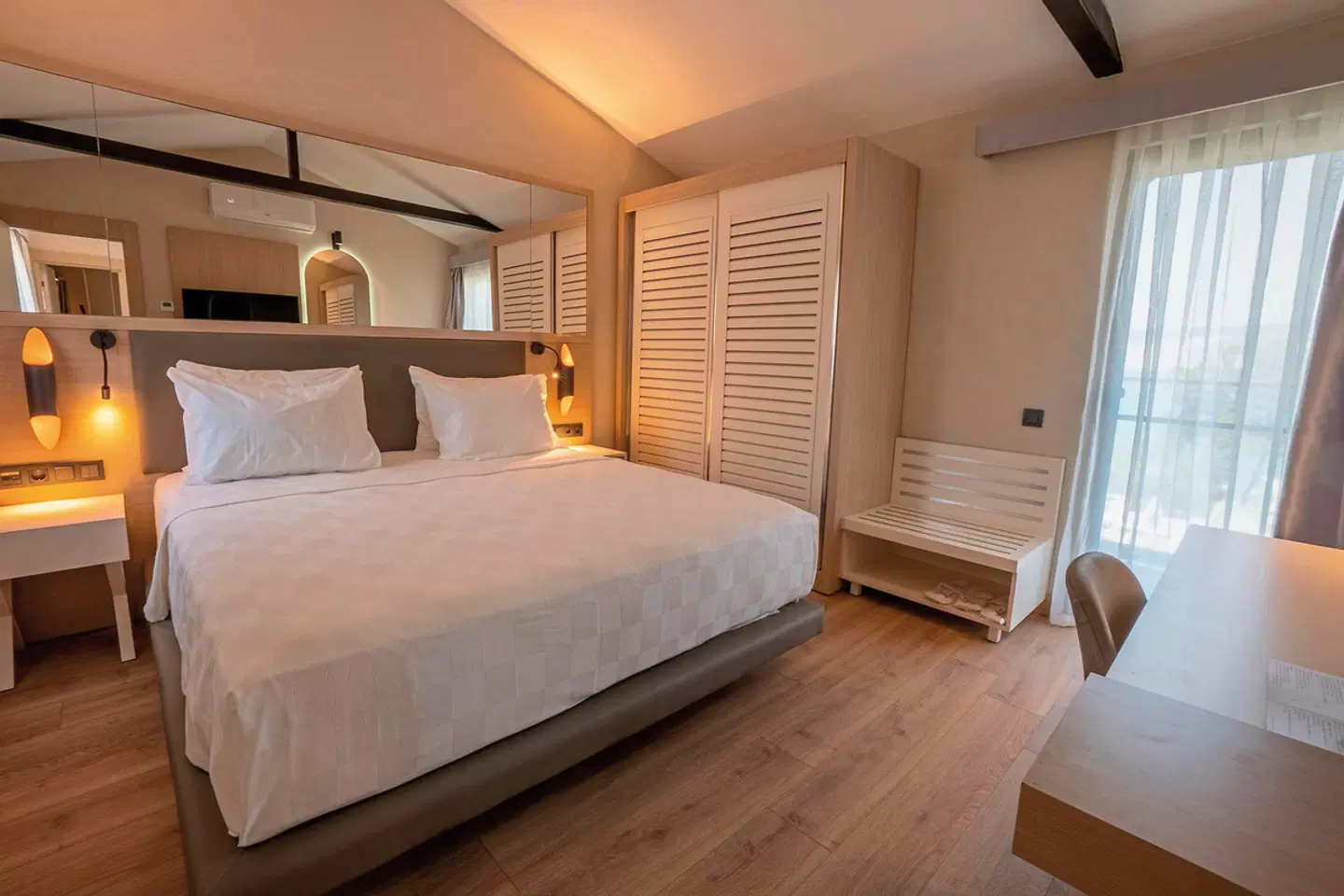 Long Beach Club Nature ROOM_EXAMPLE