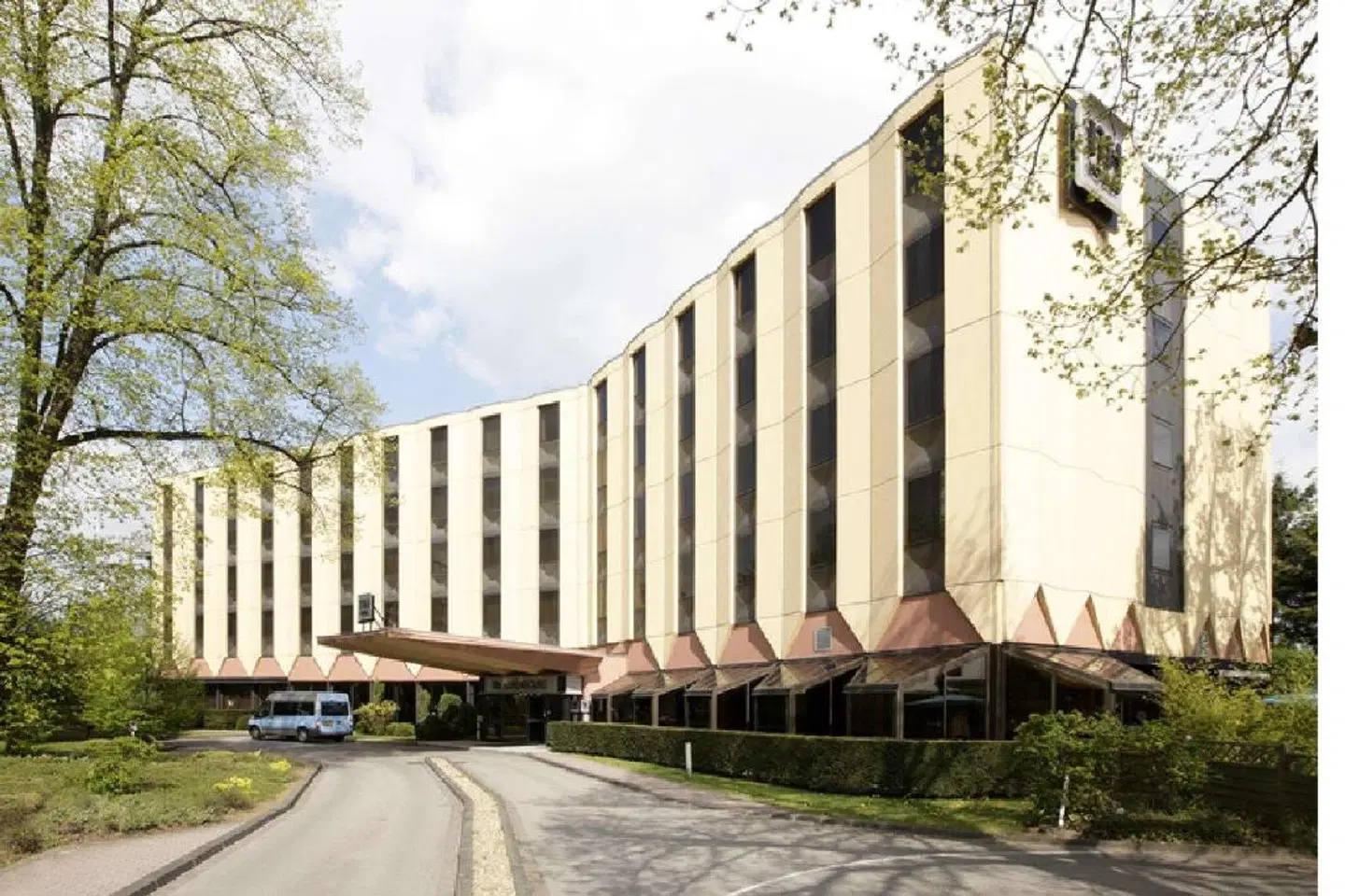 NH Luxembourg EXTERIOR