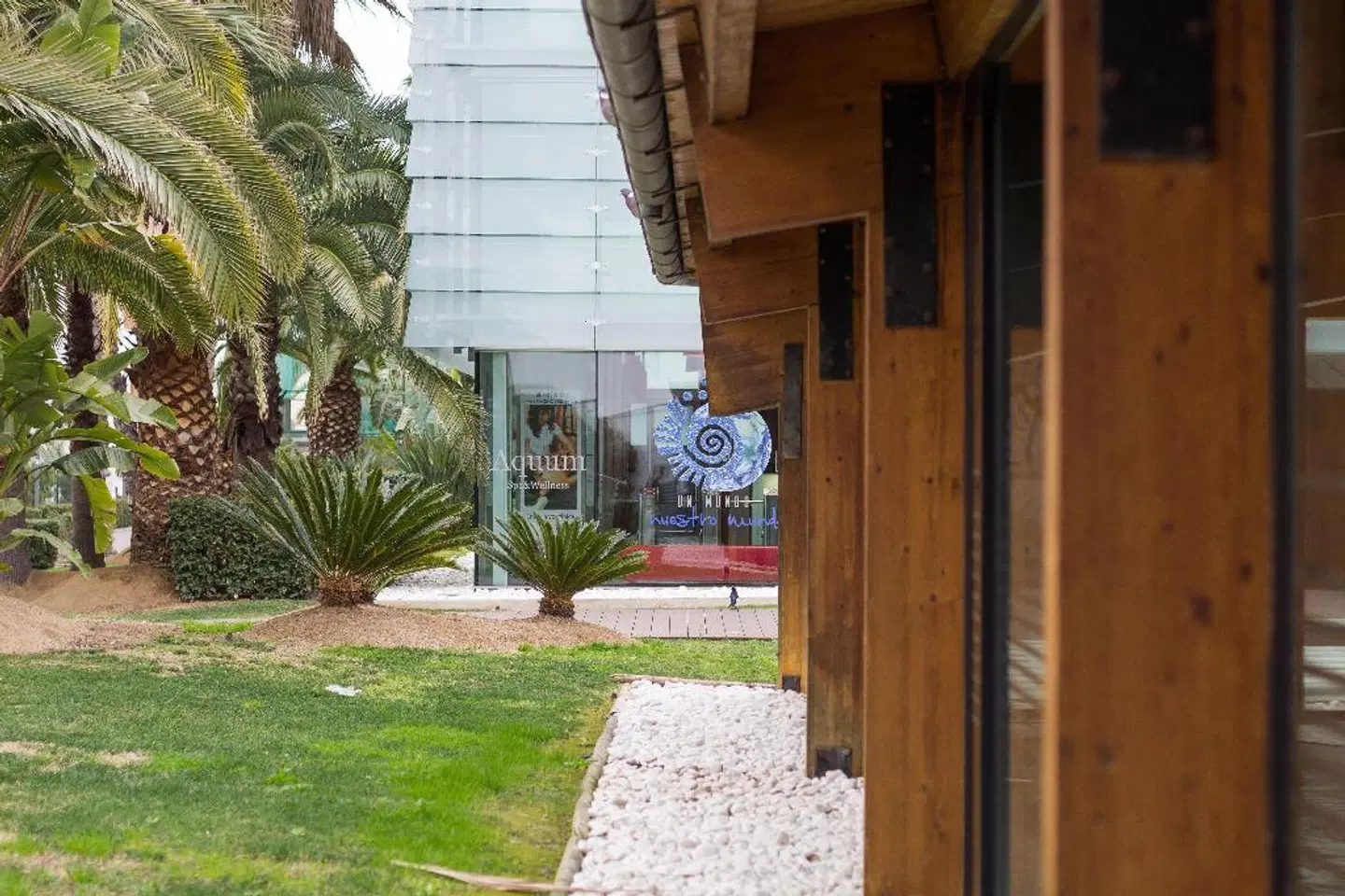 Oassium Hotel At Estival Park EXTERIOR