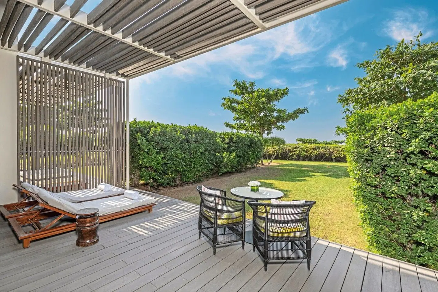 Al Zorah Beach Resort TERRACE