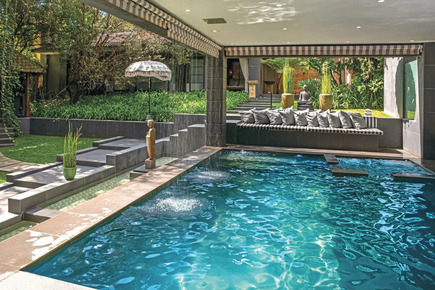 Fairlawns Boutique Hotel & Spa Hallenbad