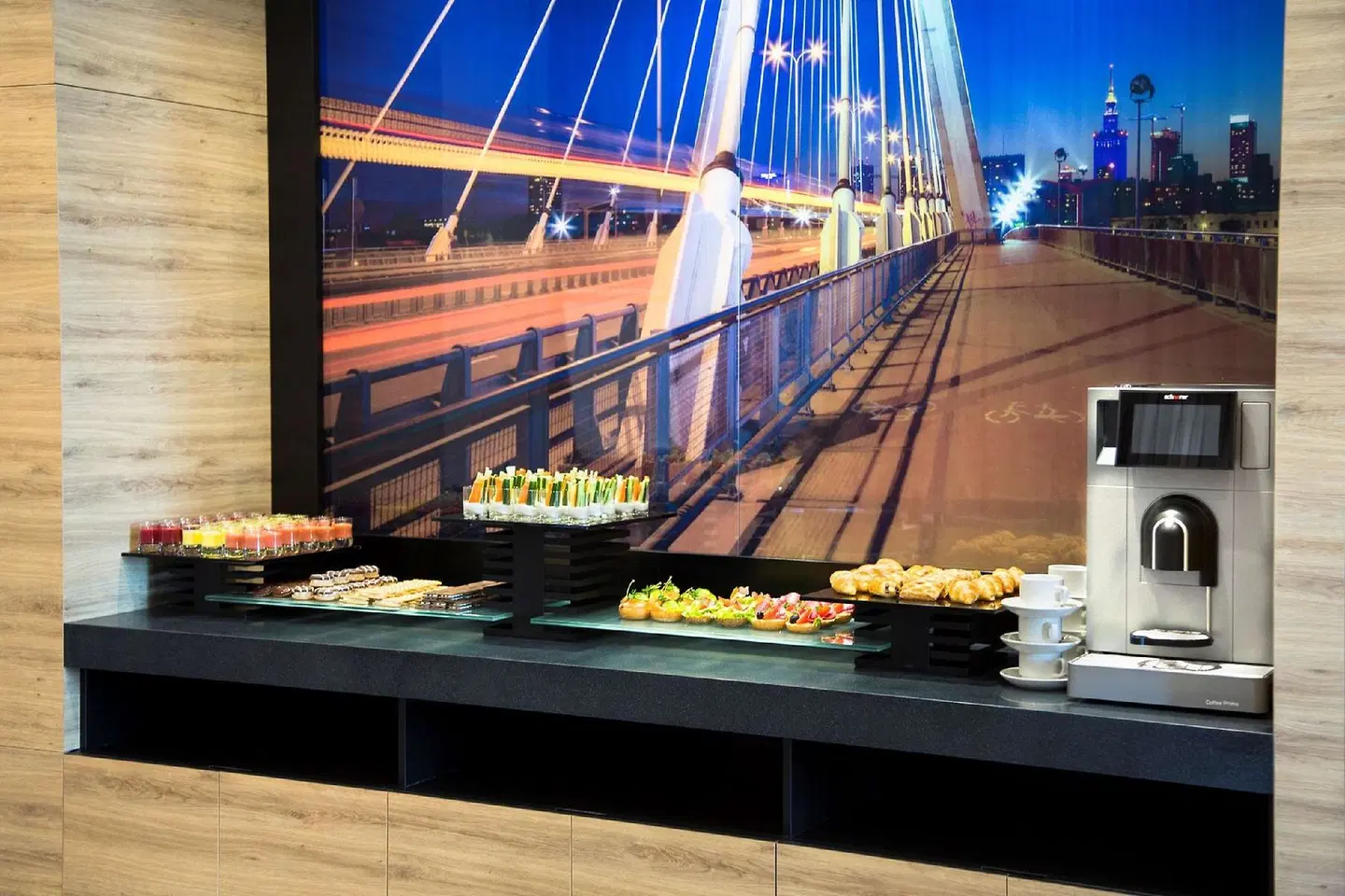 Golden Tulip Warsaw Airport Restaurant