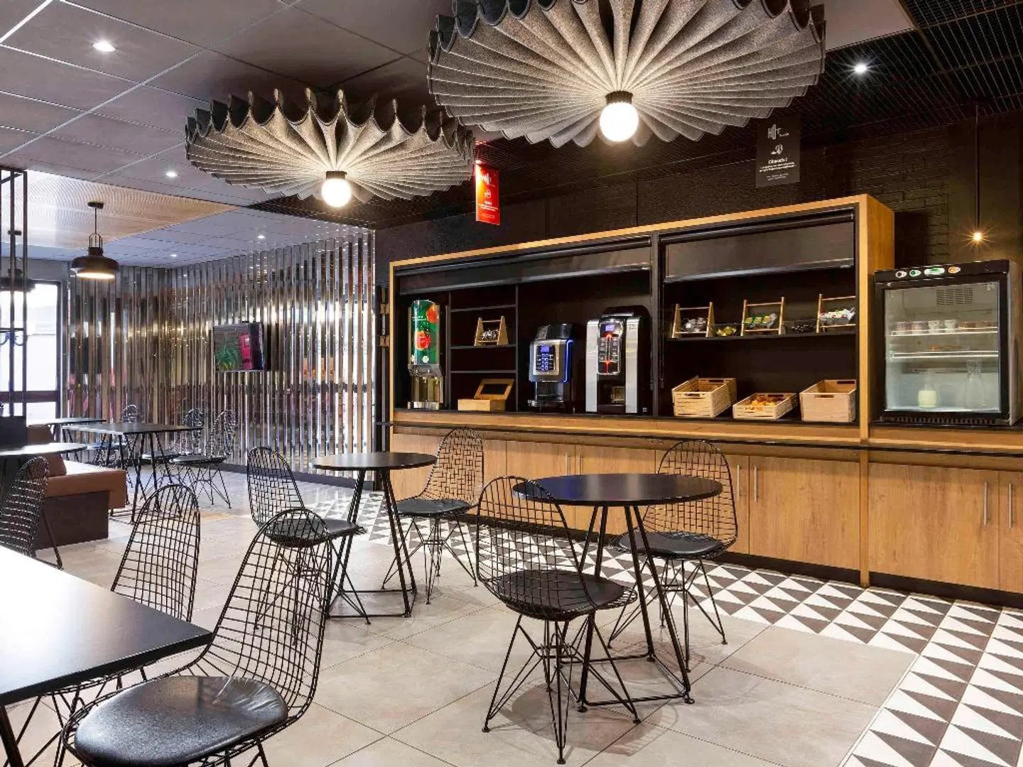 ibis Marseille Centre Prefecture Bar