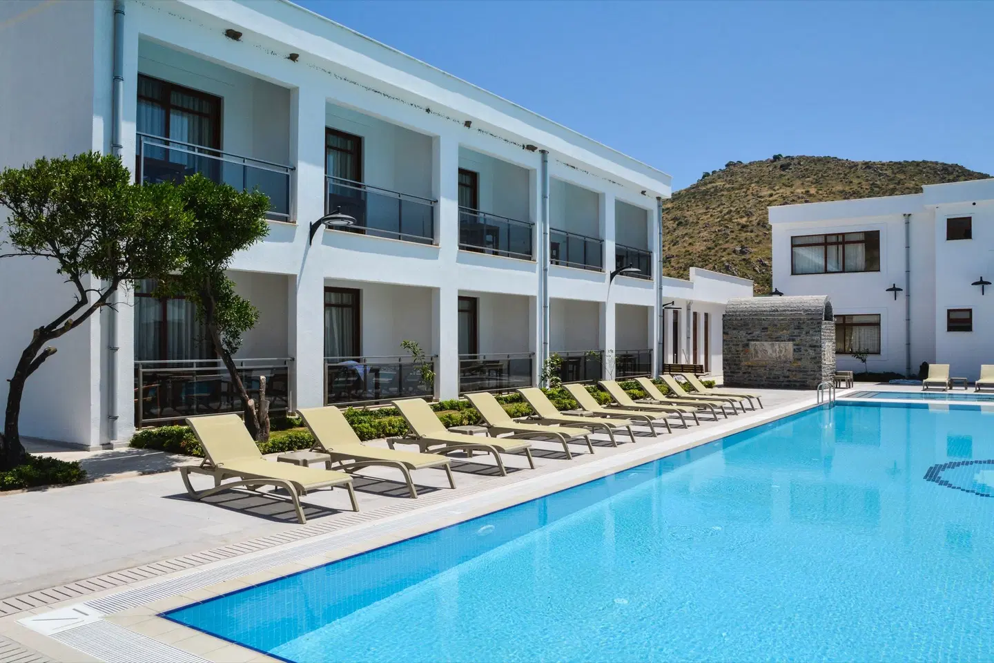 Club Marma OUTDOOR_POOL