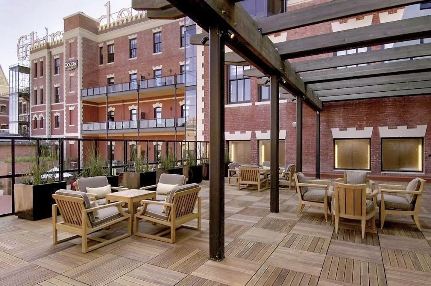 Fairmont Heritage Place Ghirardelli Square EXTERIOR