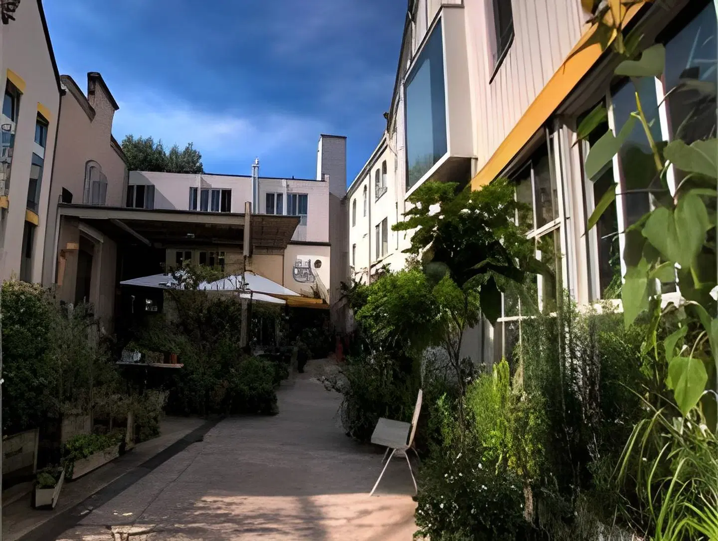 Basel BackPack EXTERIOR