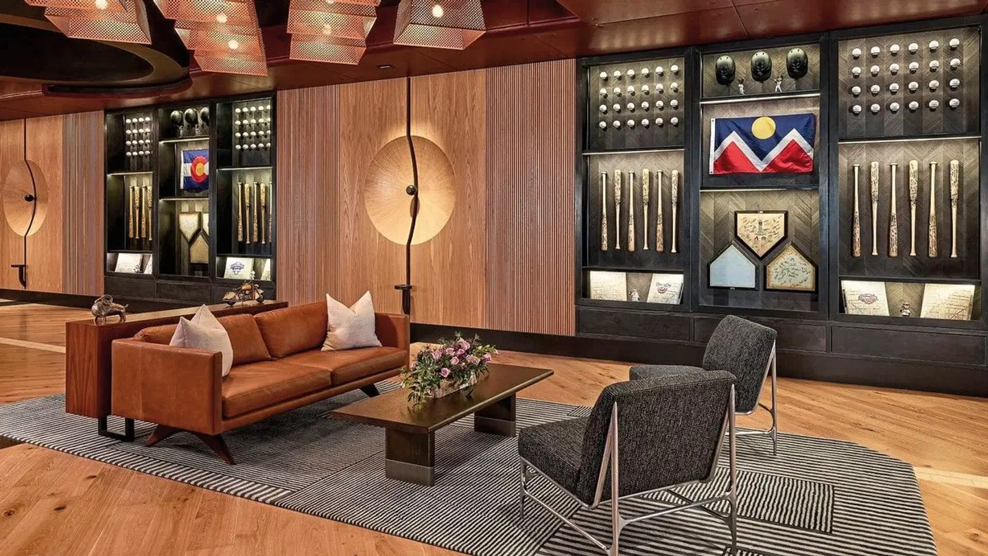 The Rally LOUNGE_LOBBY