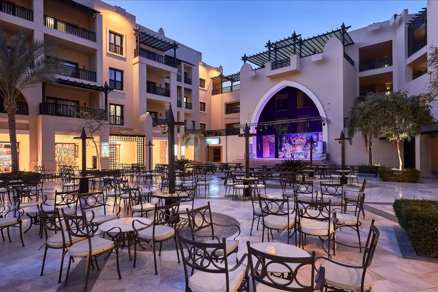 Steigenberger Aqua Magic EXTERIOR