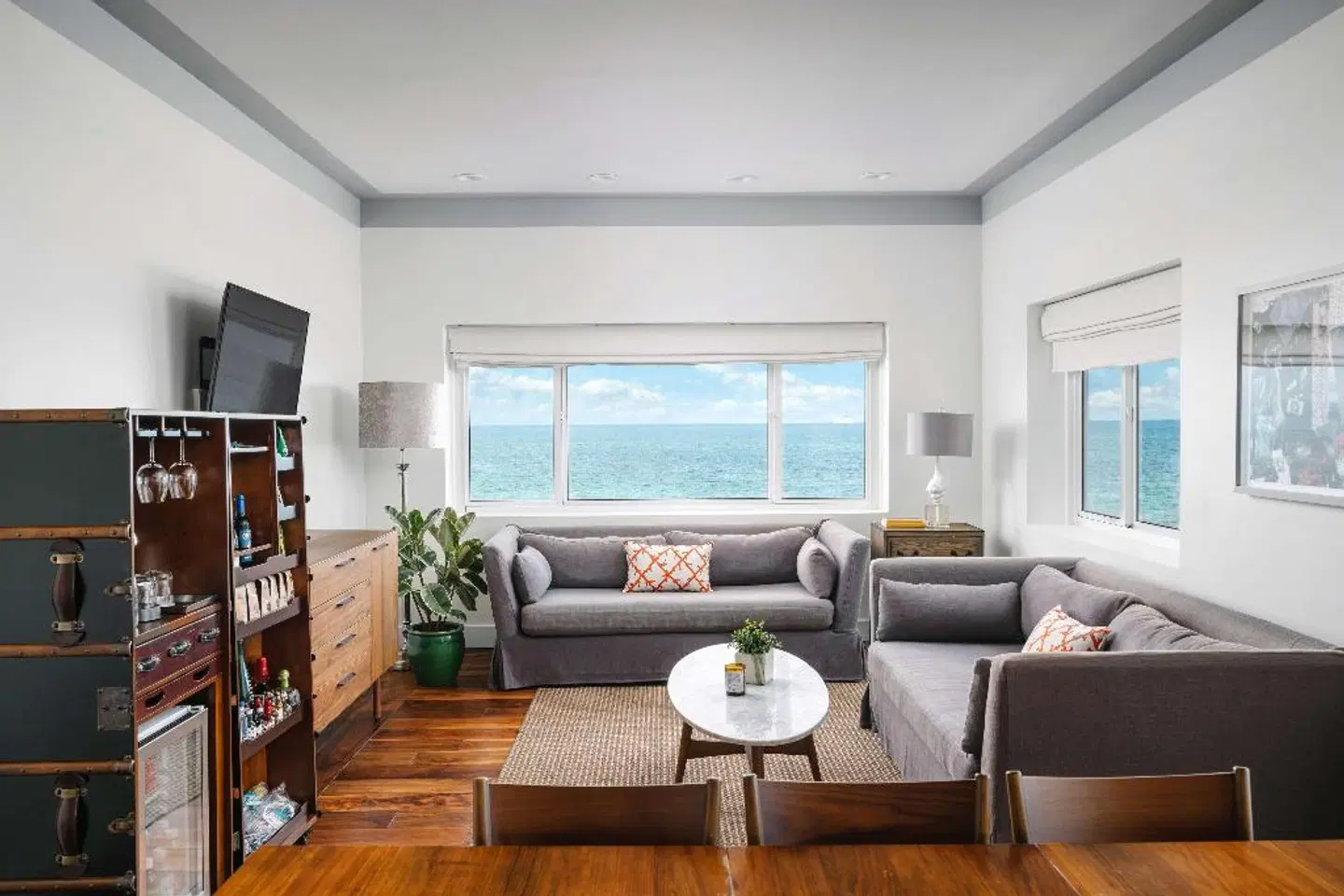 Nautilus by Arlo ROOM_EXAMPLE