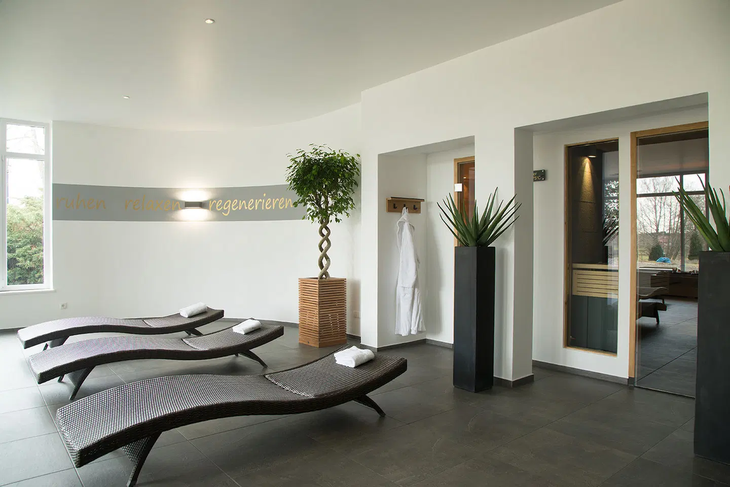 Tanneck HEALTH_BEAUTY