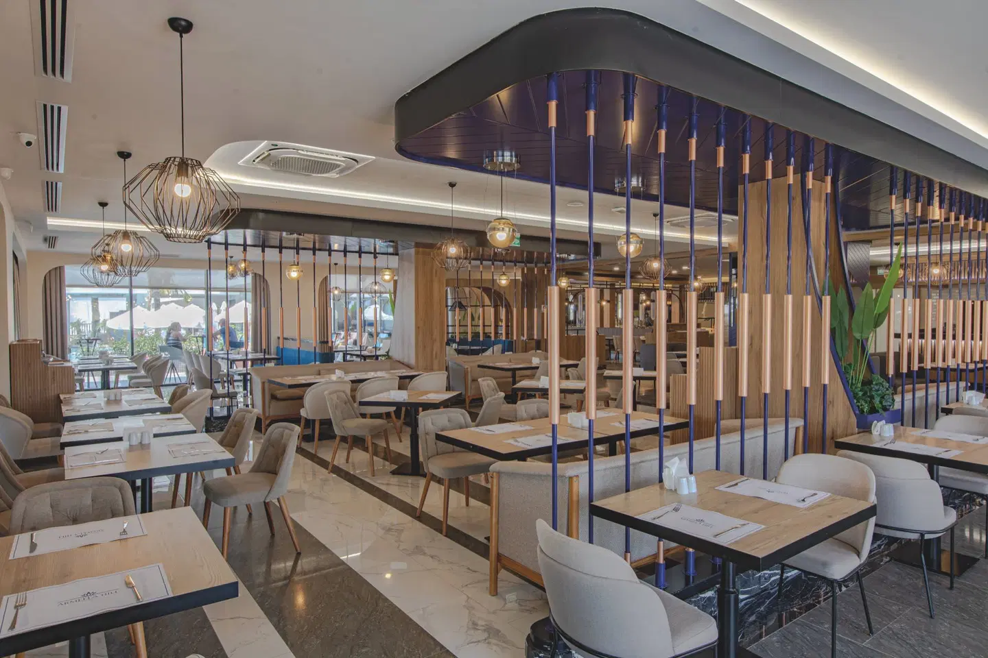 Armella Hill Hotel Bar