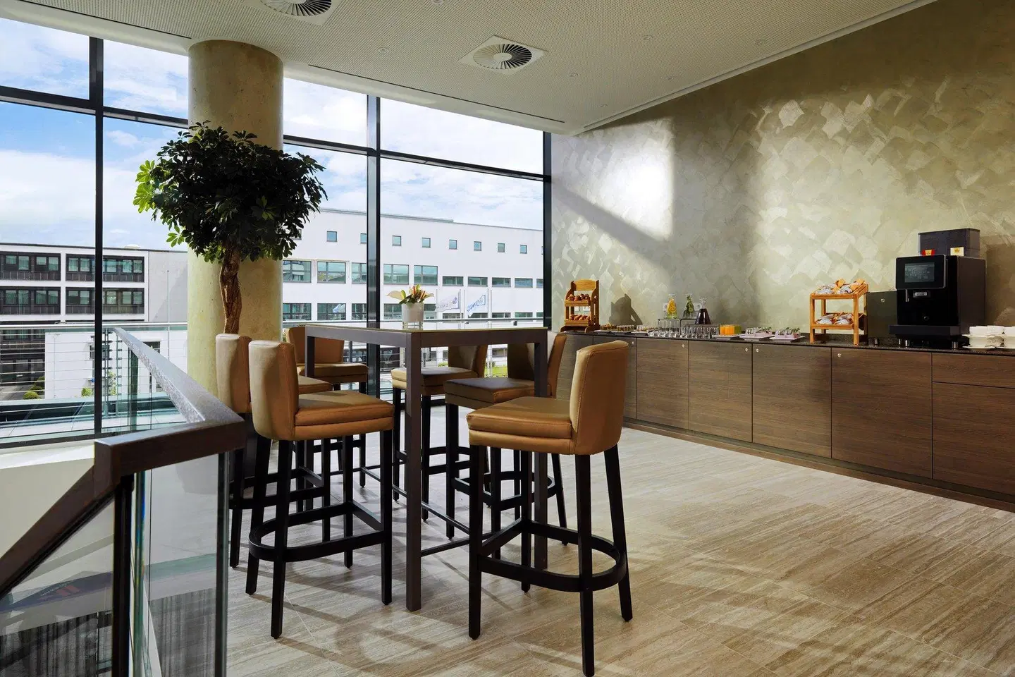 Bonn Marriott Hotel Bar