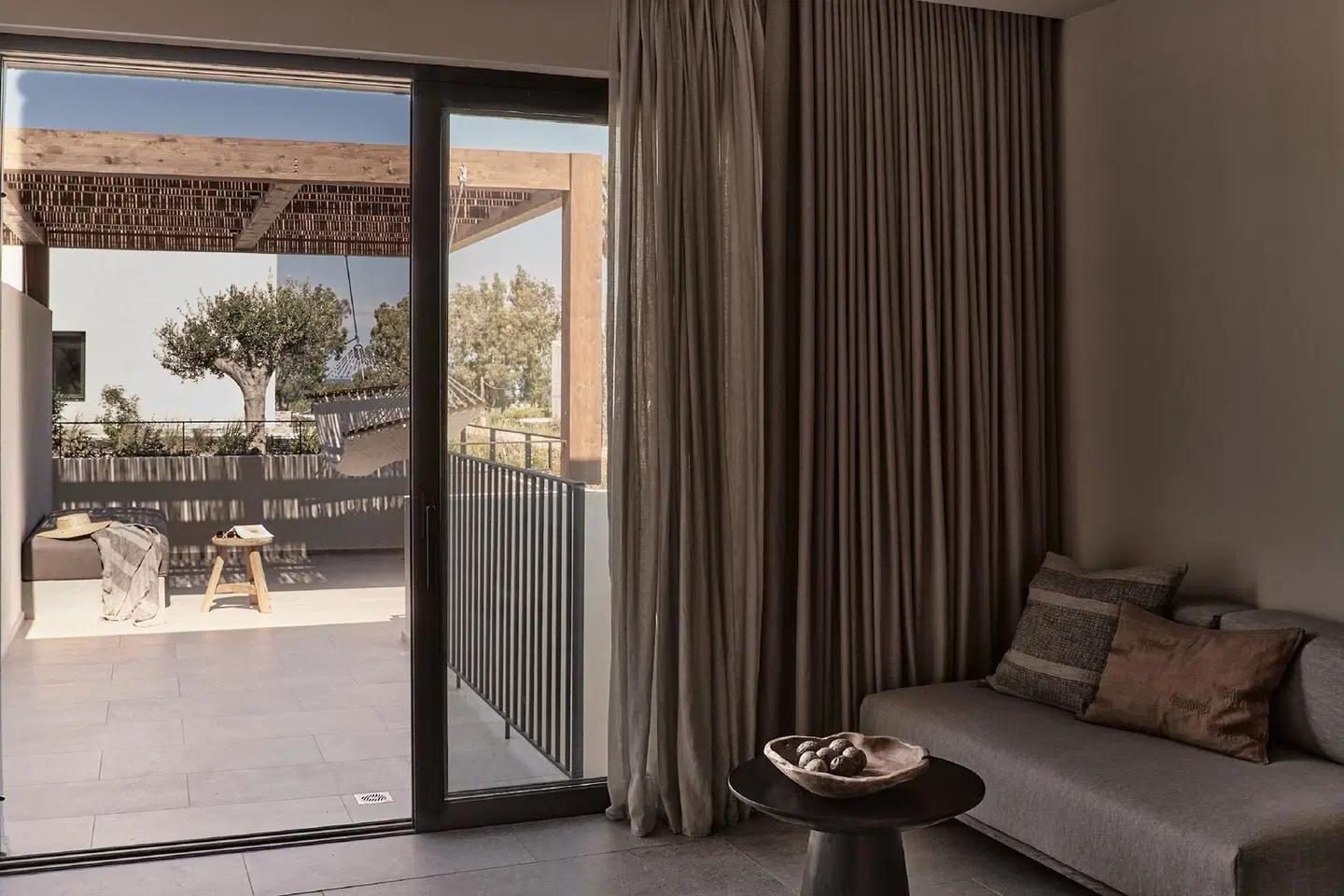 Theros All Suite Hotel ROOM_EXAMPLE