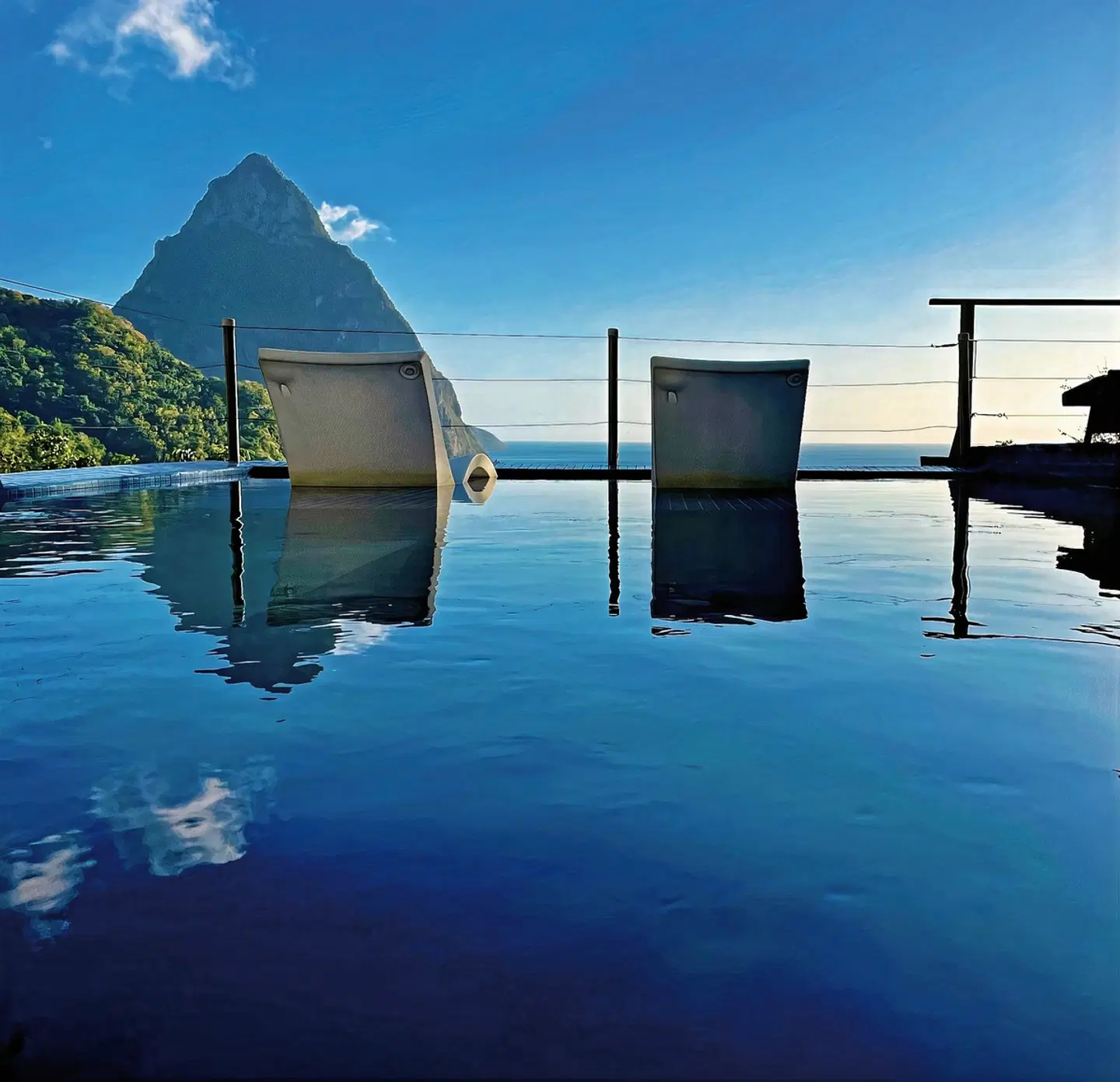 Green Fig Resort & Spa OUTDOOR_POOL