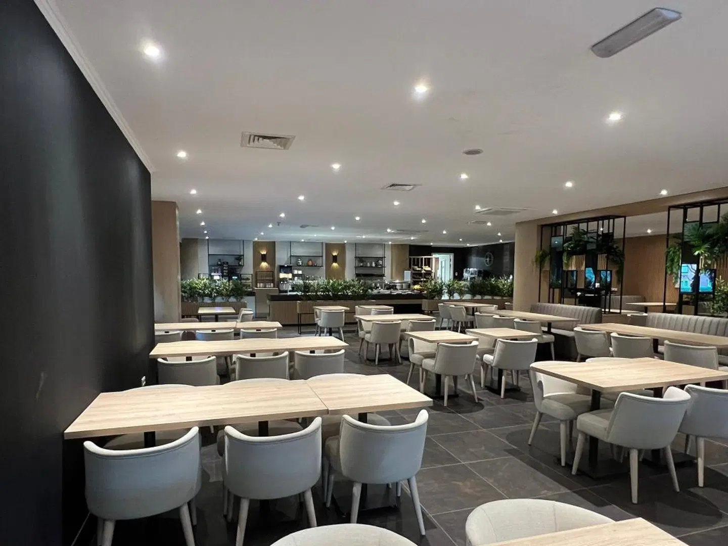 Xo Hotels Blue Square Bar