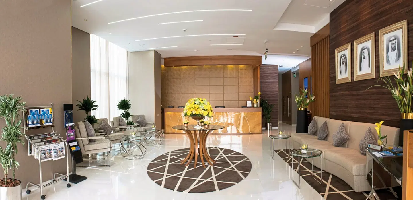 Tryp by Wyndham Abu Dhabi LOUNGE_LOBBY
