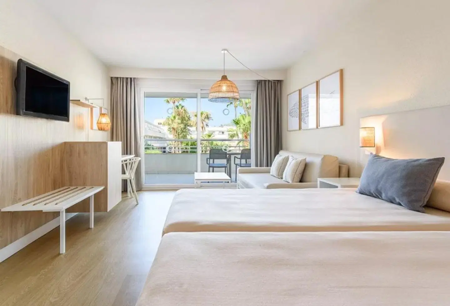 FERGUS Club Palmanova Park ROOM_EXAMPLE