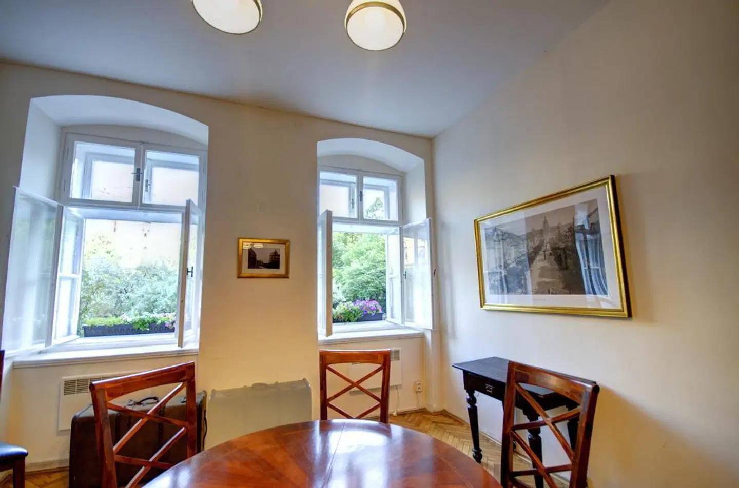 Wenceslas Square Hotel ROOM_EXAMPLE