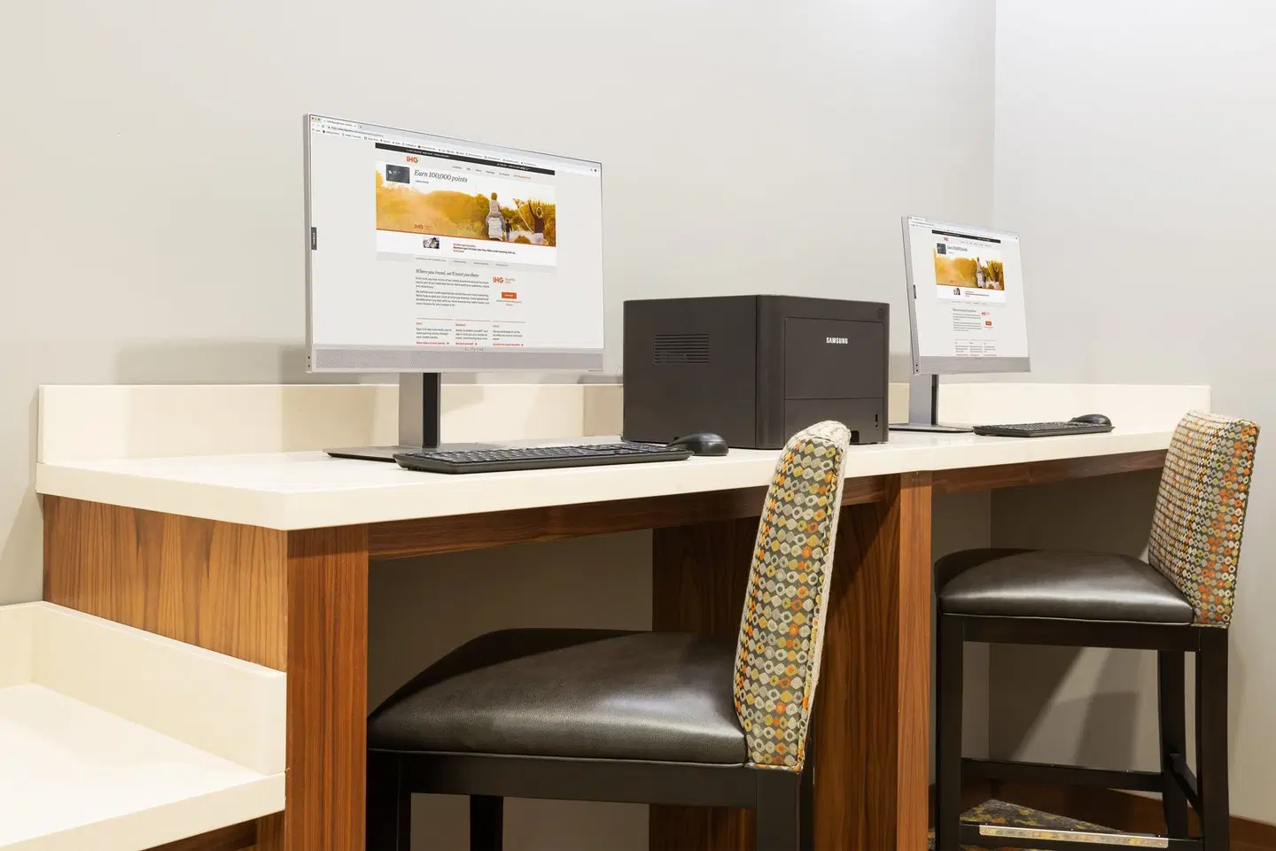 Staybridge Suites Miami International Airport ROOM_EXAMPLE