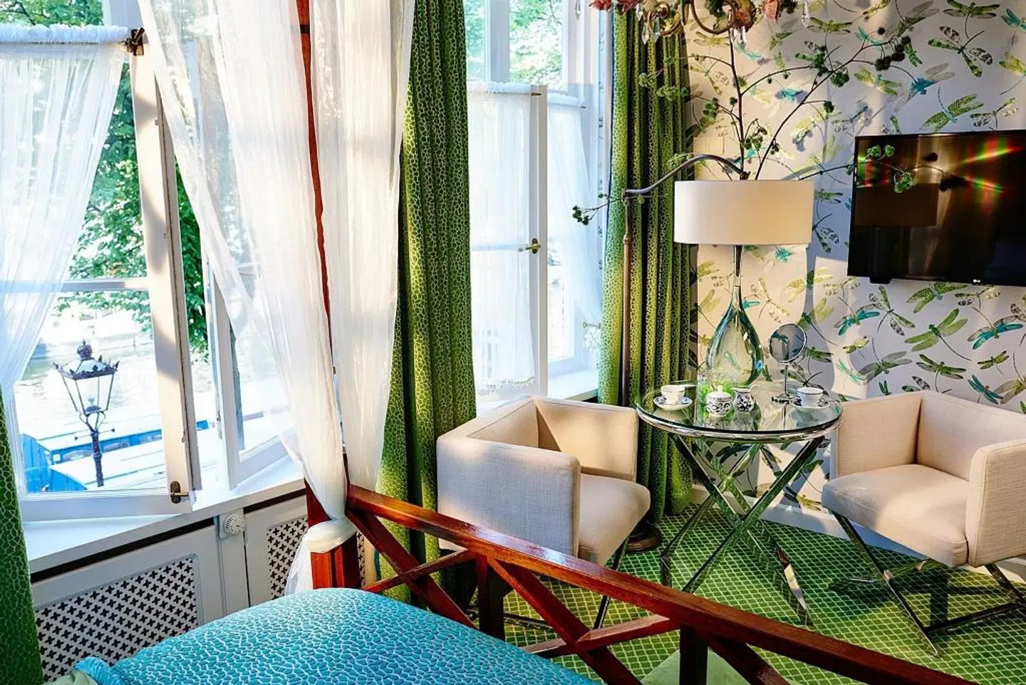 Estherea ROOM_EXAMPLE