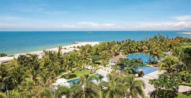 The Cliff Resort & Residences Strand