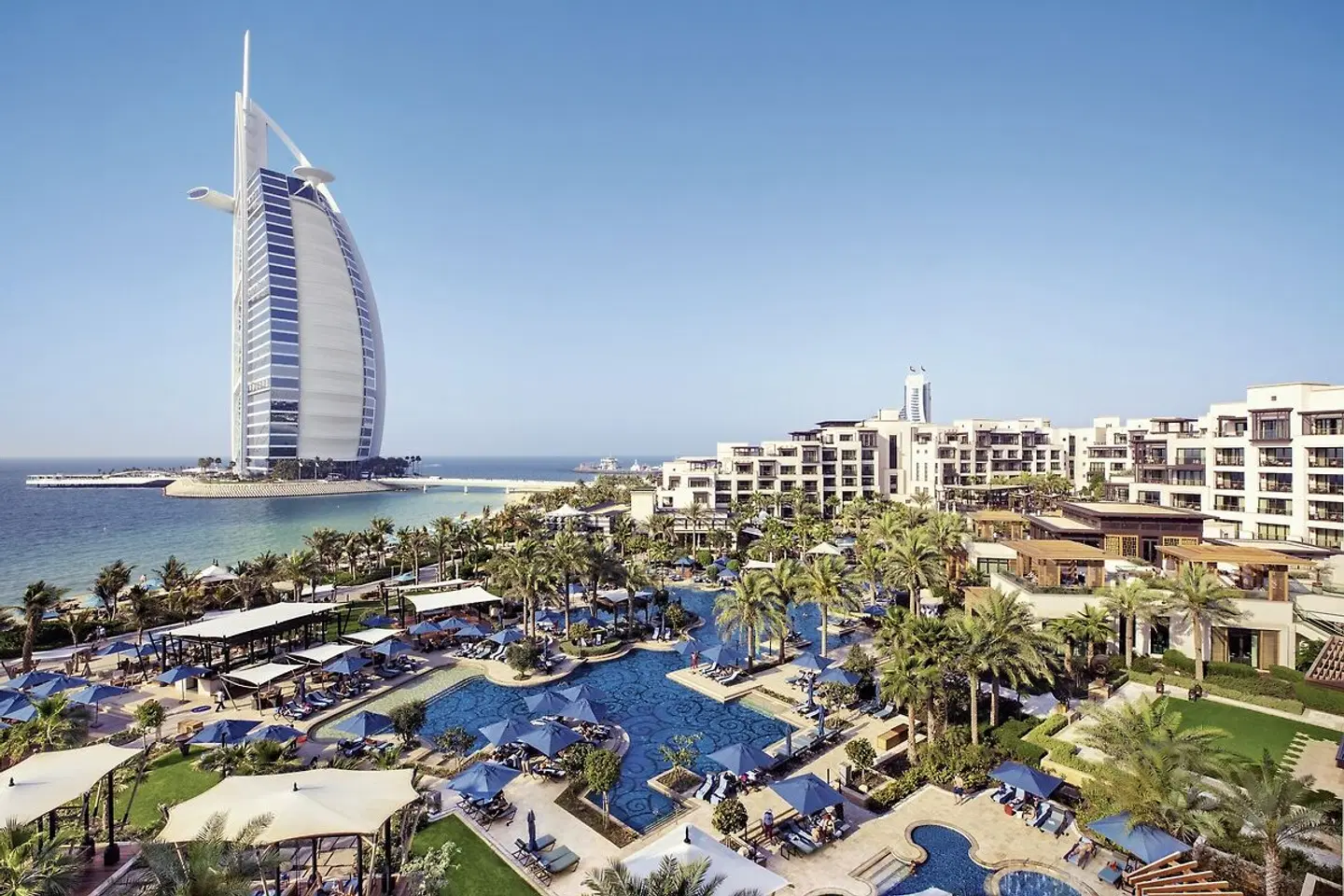 Jumeirah Al Naseem EXTERIOR