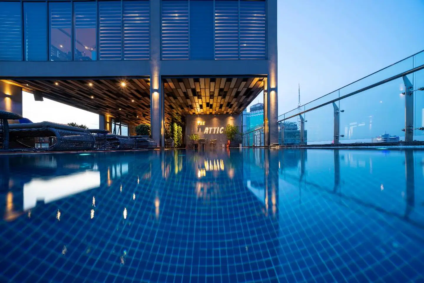 Northern Charm Hotel OUTDOOR_POOL