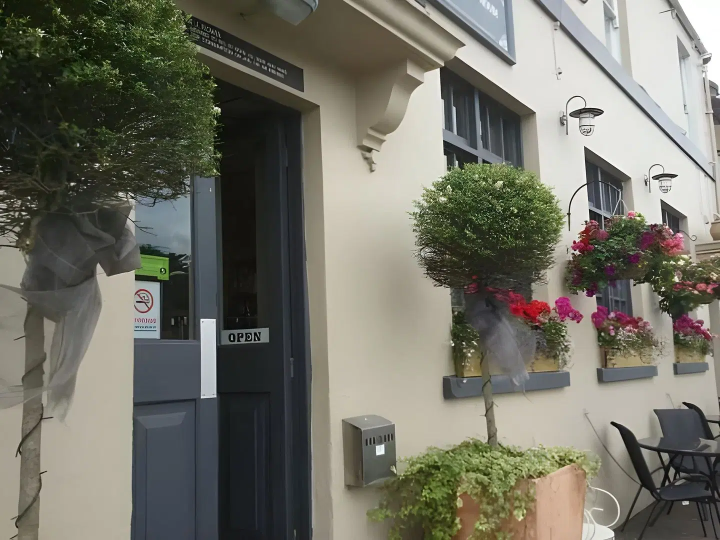 The Forester and Flower EXTERIOR