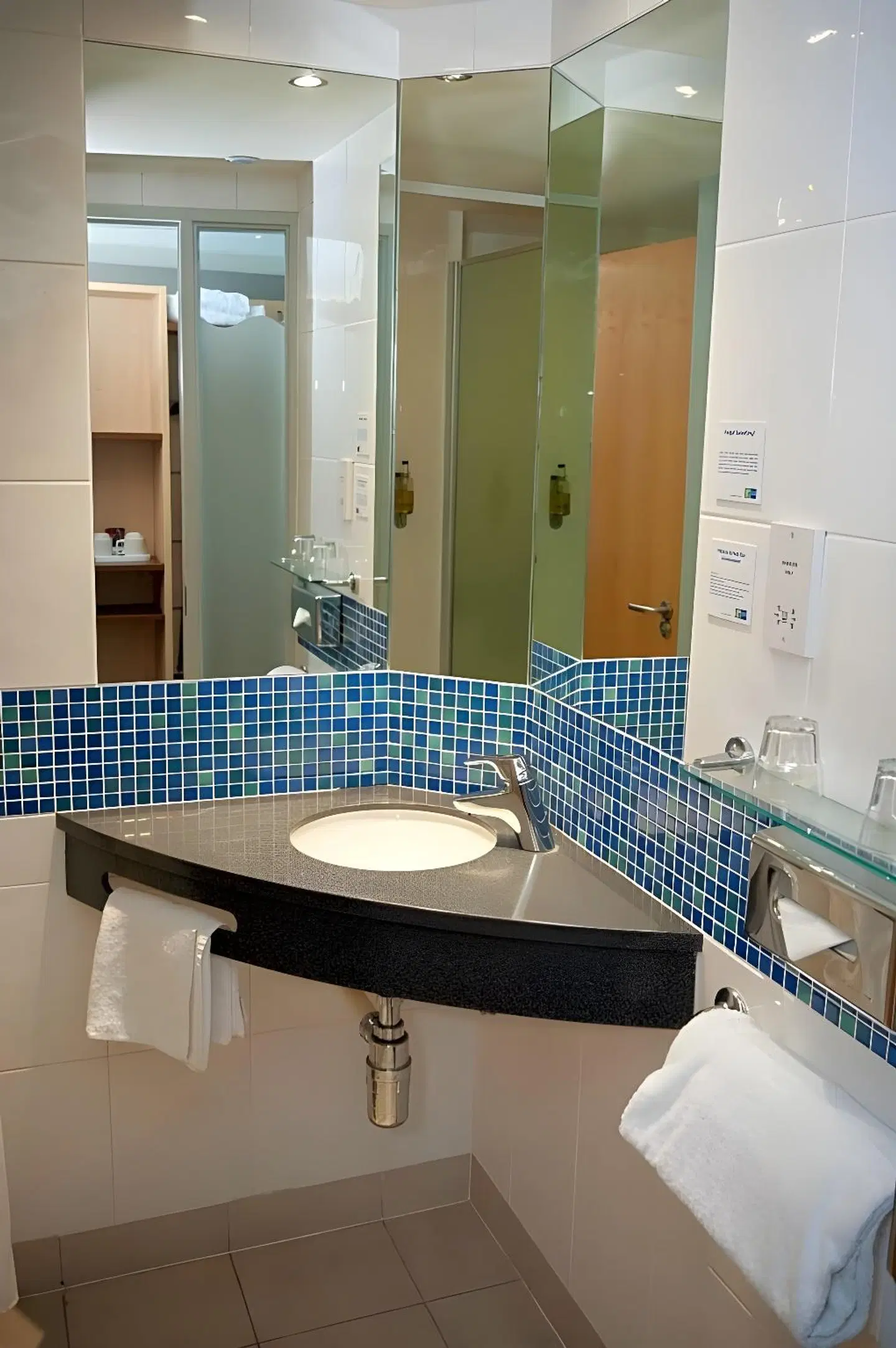 Holiday Inn Express Folkestone - Channel Tunnel Badezimmer