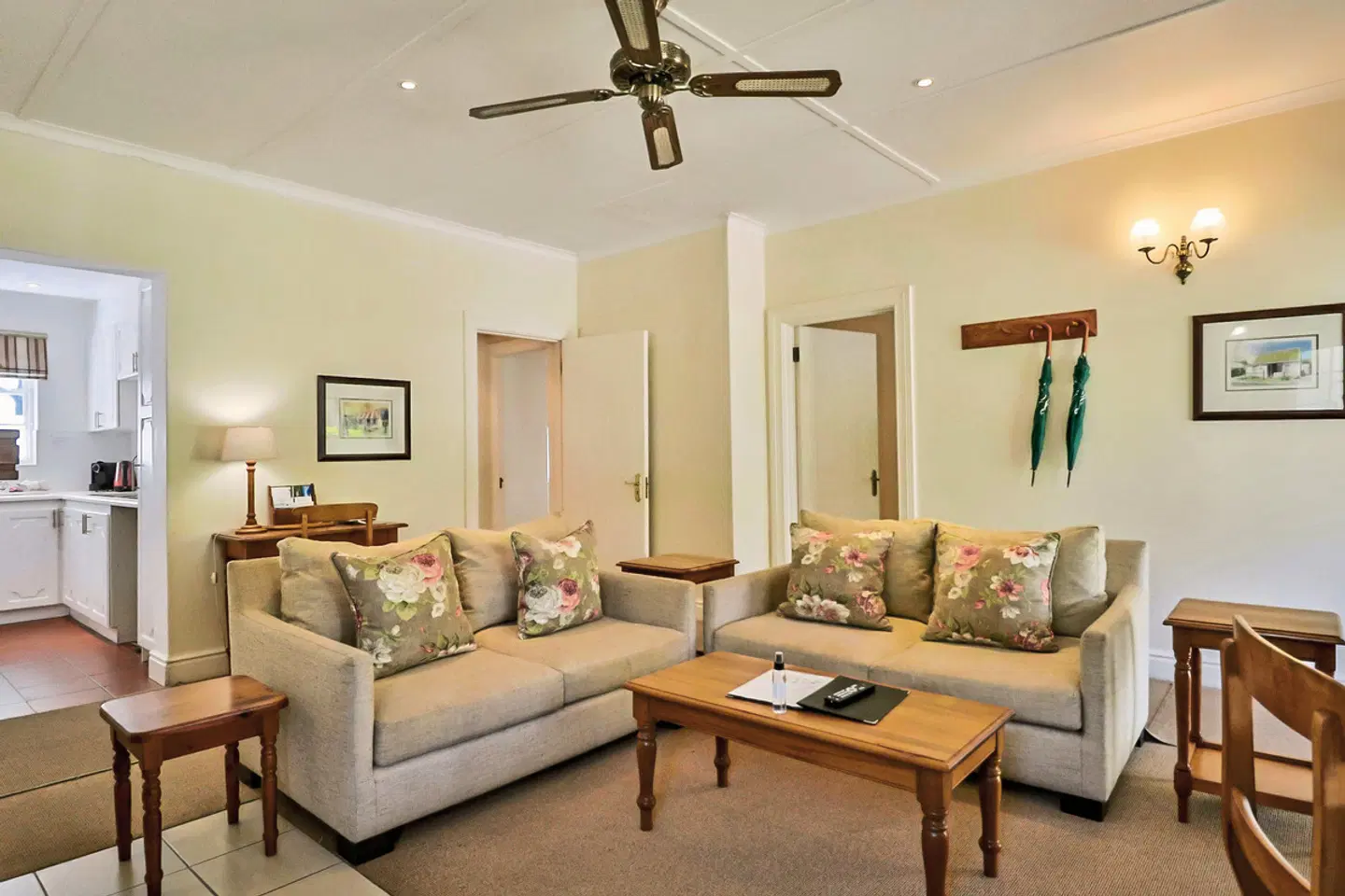 Belvidere Manor ROOM_EXAMPLE